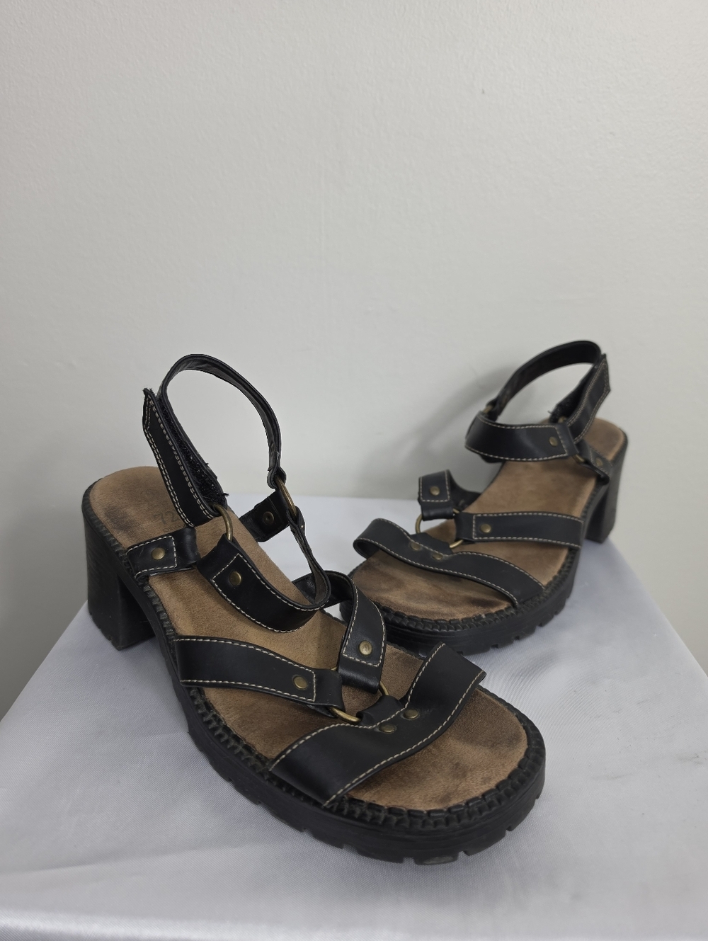 725 Originals Black Strappy Chunky Heel Sandals with Adjustable Ankle Strap